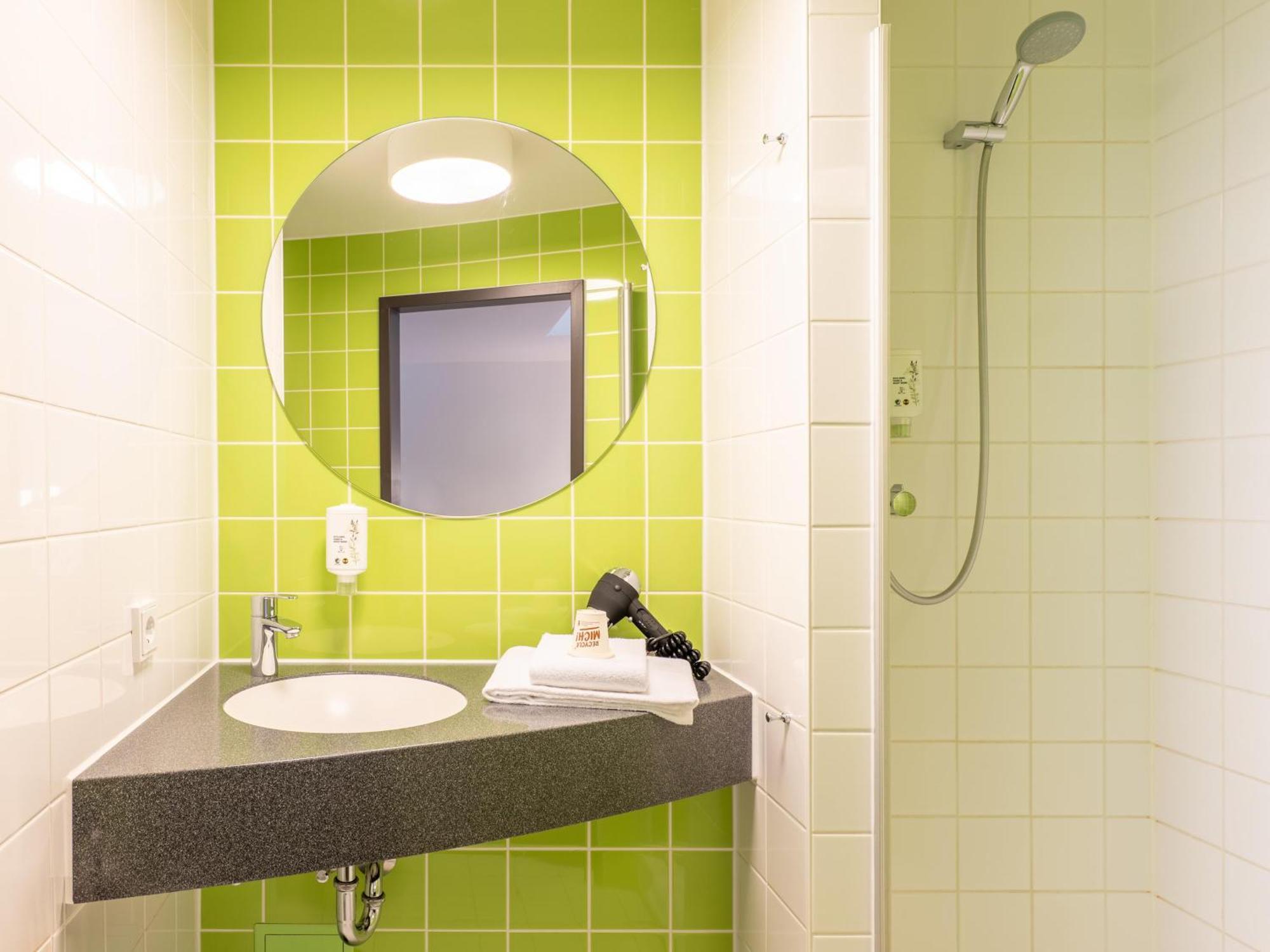 B&B Hotel Ludwigshafen Екстериор снимка
