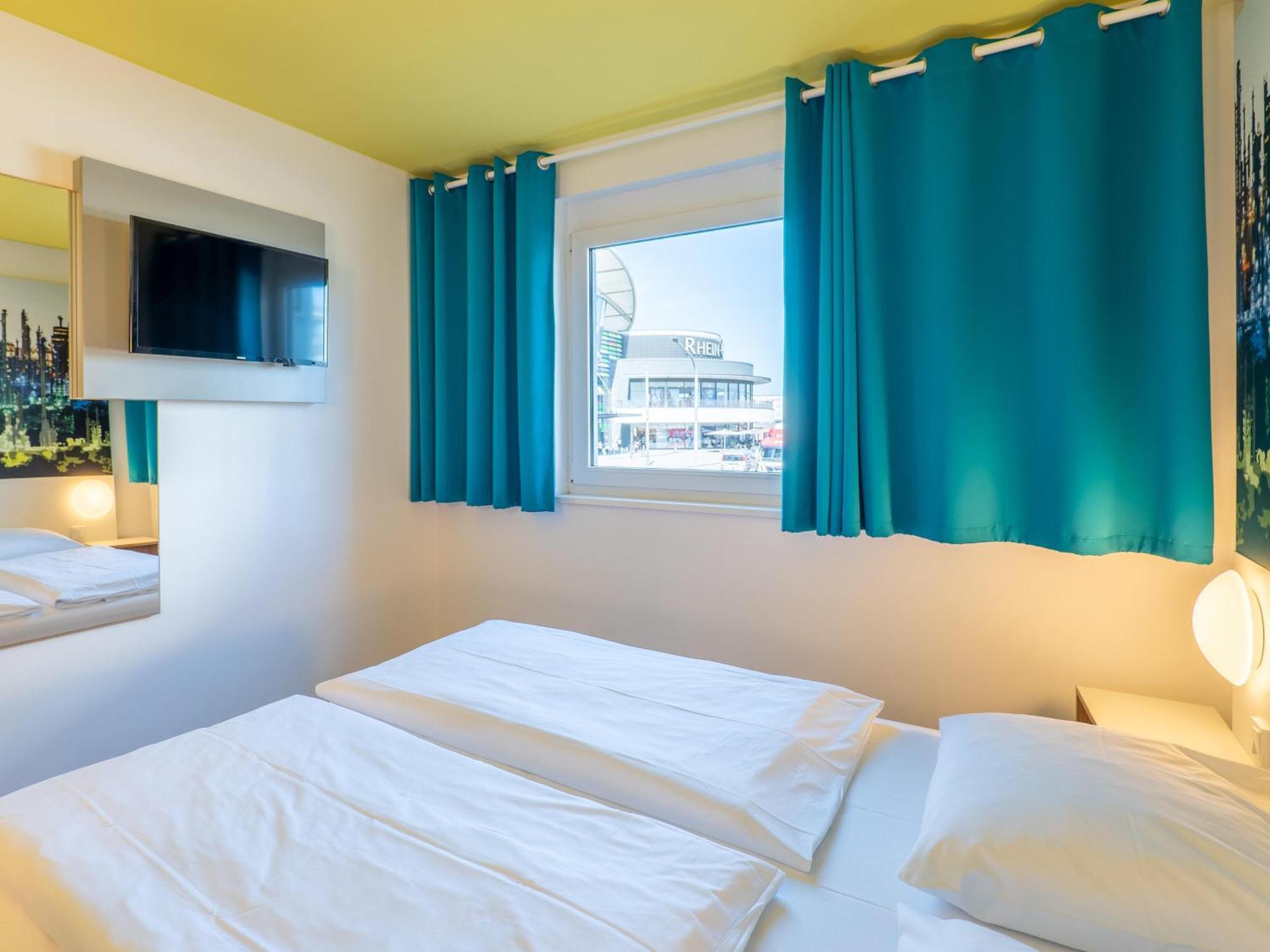 B&B Hotel Ludwigshafen Екстериор снимка