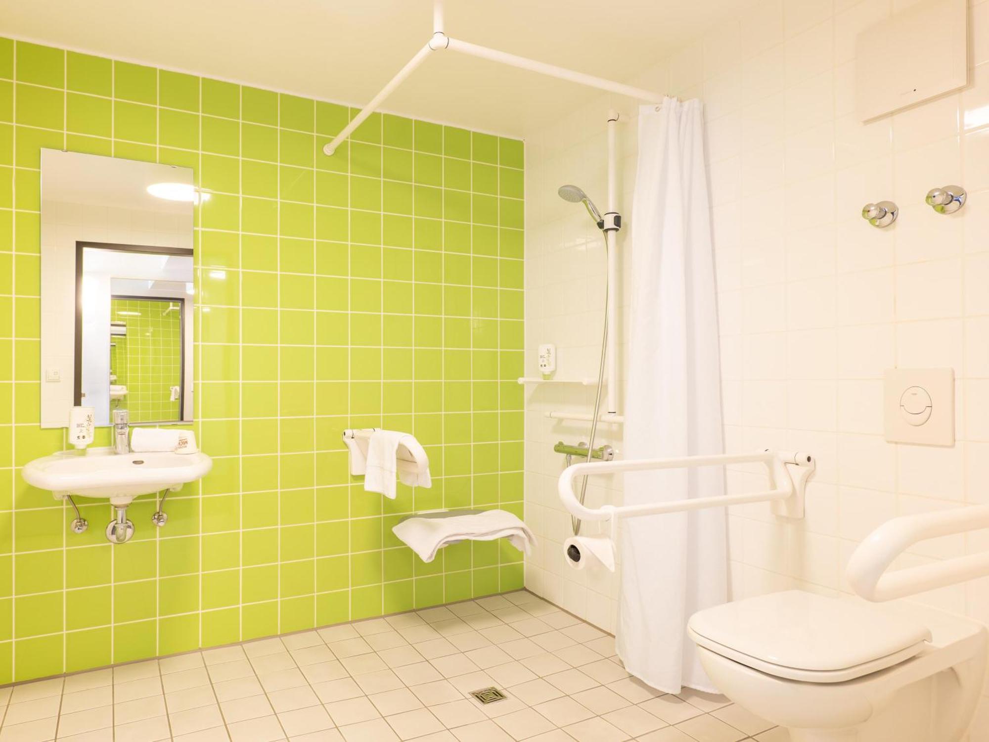 B&B Hotel Ludwigshafen Екстериор снимка